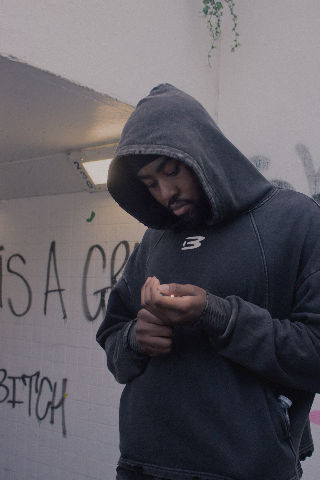 Fracture Hoodie — Vintage Black